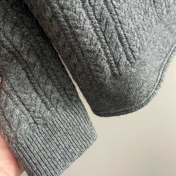 Vince | Yak Wool Boat Neck Cable-knit Sweater, Small - Picture 8 of 9